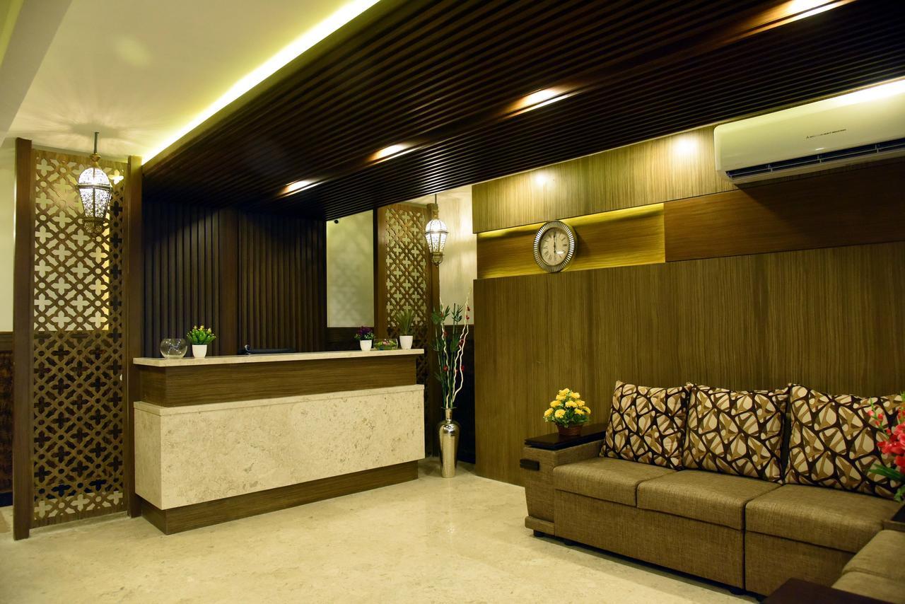 The Hydel Park Hotel Chennai Eksteriør billede